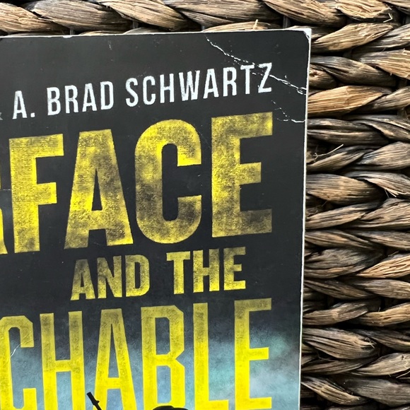 2 Book Bundle - Picture 10 of 11